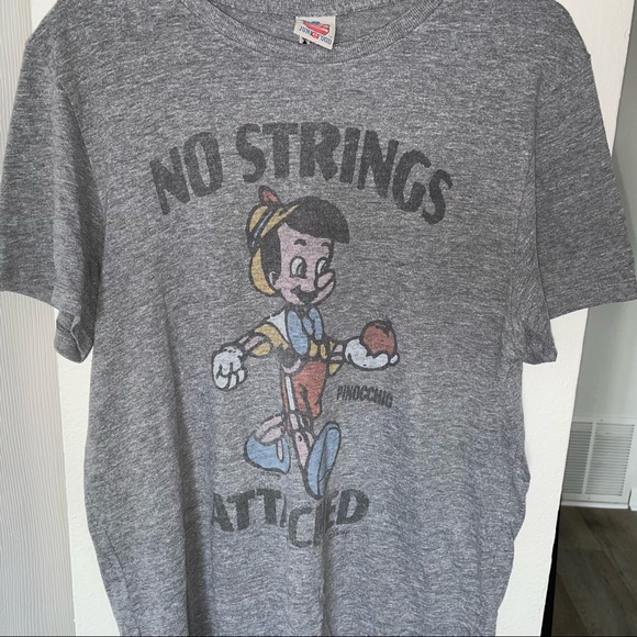 Junk Food Graphic Tee in Grey. No Strings Attached - Picture 3 of 6